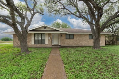/international/us/750-retama-avenue-taft-tx-110107655757/