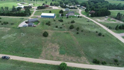 /international/us/82815-east-calamus-drive-burwell-ne-110101074394/?lang=en