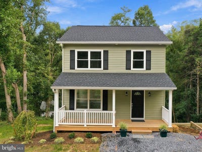 /international/us/152-persimmon-road-front-royal-va-110120097393/