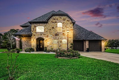 /international/us/8500-anastasia-avenue-beaumont-tx-110106449448/