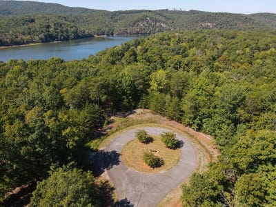 /international/us/robin-ridge-court-lot-11-12-pittsville-va-110120118330/