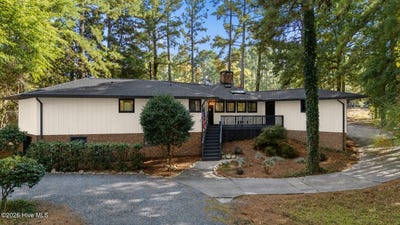 /international/us/40-inverness-road-pinehurst-nc-110103292911/