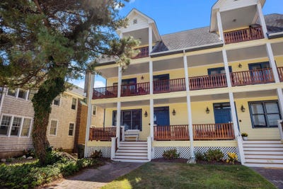 /international/us/106-howard-street-cape-may-nj-110102079870/