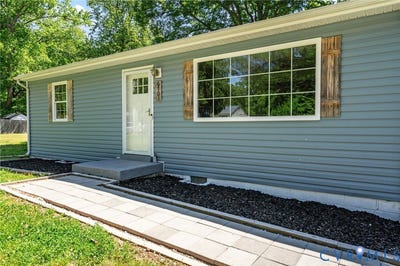 /international/us/6701-lakemont-road-new-kent-va-110107833231/