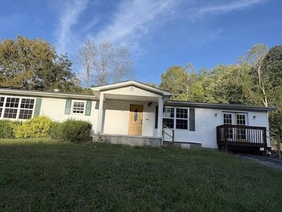 /international/us/3006-n-highway-421-manchester-ky-110110369014/