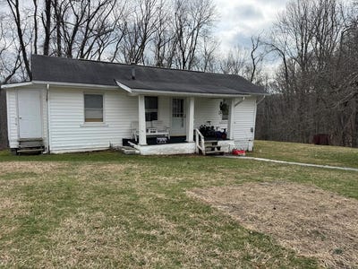 /international/us/479-abney-road-coal-city-wv-110106187827/