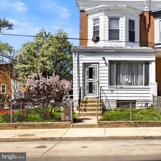 /international/us/141-n-9th-street-darby-pa-110107345415/