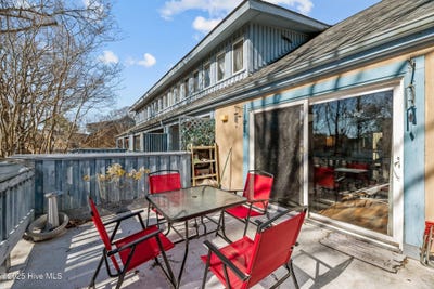 /international/us/1410-harbourside-drive-fairfield-harbour-nc-110098590104/