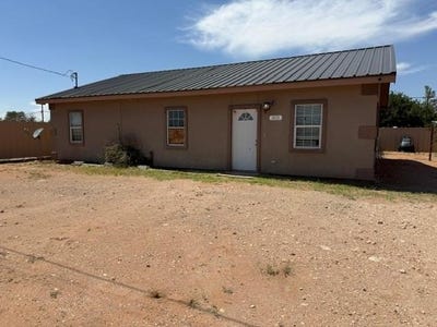 /international/us/301-303-w-2nd-st-wickett-tx-110109056259/