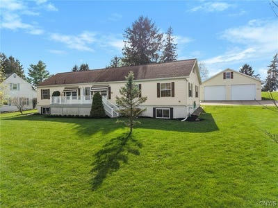 /international/us/5949-south-street-road-auburn-ny-110107439036/