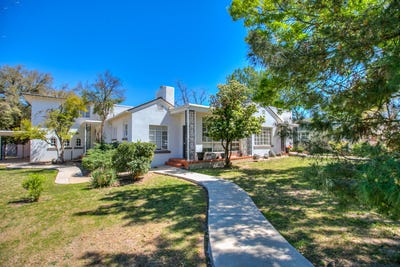 /international/us/404-s-bishop-street-san-angelo-tx-110106931323/
