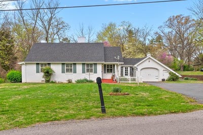 /international/us/3107-circle-drive-hopkinsville-ky-110098497710/