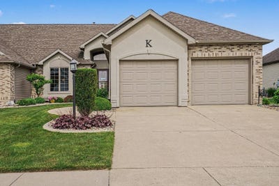/international/us/1073-blackstone-boulevard-nappanee-in-110108343366/