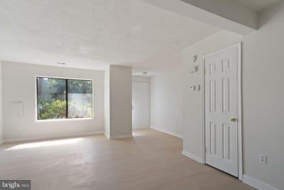 /international/us/3126-heathcote-road-waldorf-md-110100392228/