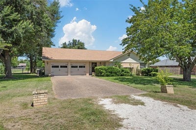 /international/us/105-melissa-street-bruceville-eddy-tx-110101164577/