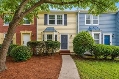 /international/us/1005-kennesborough-road-nw-kennesaw-ga-110108491367/