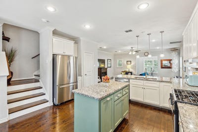 /international/us/3705-byers-avenue-fort-worth-tx-110105901201/