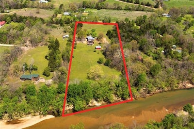 /international/us/824-county-road-455-berryville-ar-110098880635/