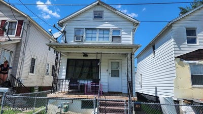 /international/us/315-e-river-street-plymouth-pa-110106002336/