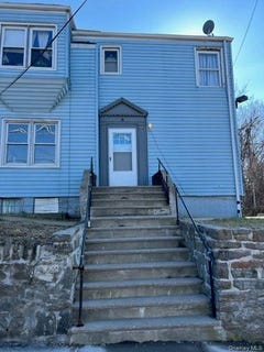 /international/us/6-lockwood-avenue-yonkers-ny-110108391877/