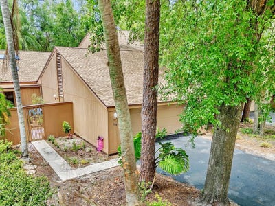 /international/us/104-autumn-drive-longwood-fl-110100585084/