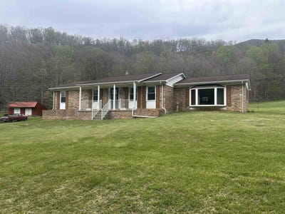 /international/us/1838-cascade-drive-pembroke-va-110107353175/