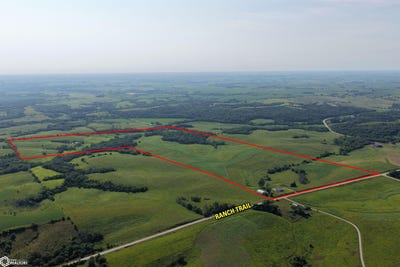 /international/us/2978-ranch-trail-menlo-ia-110120042417/