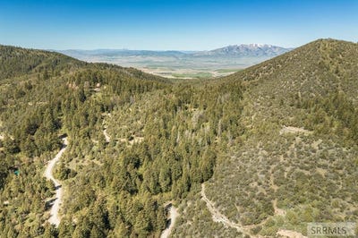 /international/us/pine-drive-lava-hot-springs-id-110108353161/