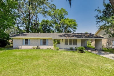 /international/us/12411-northwood-road-savannah-ga-110107587095/