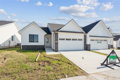 /international/us/4413-nw-olivia-lane-ankeny-ia-110098649495/