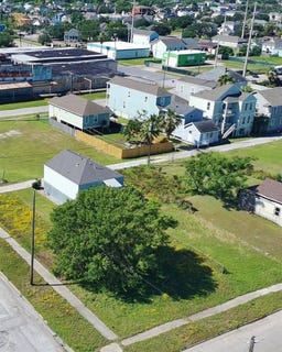 /international/us/4203-church-street-galveston-tx-110108207687/