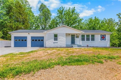 /international/us/636-bryant-mill-road-ararat-nc-110108064296/