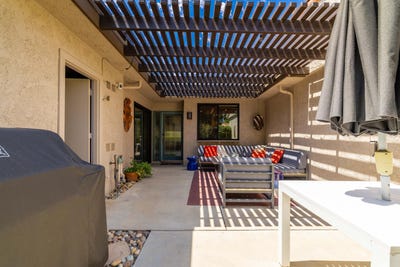 /international/us/1971-paseo-raqueta-palm-springs-ca-110100687732/