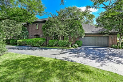 /international/us/107-stirrup-lane-burr-ridge-il-110103400121/