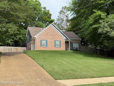 /international/us/5881-morganton-drive-olive-branch-ms-110108149225/