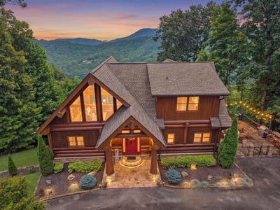 /international/us/495-overlook-drive-blue-ridge-ga-110120498696/