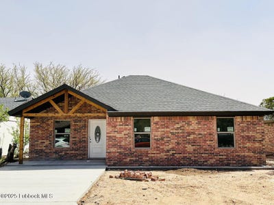 /international/us/711-15th-street-abernathy-tx-110108805469/