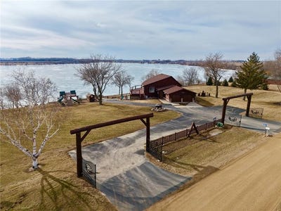 /international/us/11-lime-lake-drive-lime-lake-twp-mn-110105526115/