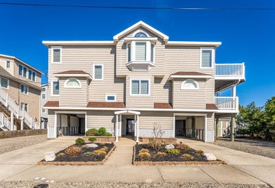 /international/us/9-85th-street-sea-isle-city-nj-110108196582/
