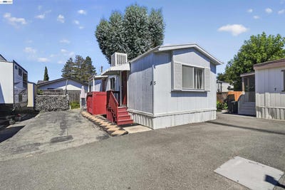 /international/us/828-olivina-ave-livermore-ca-110119343688/