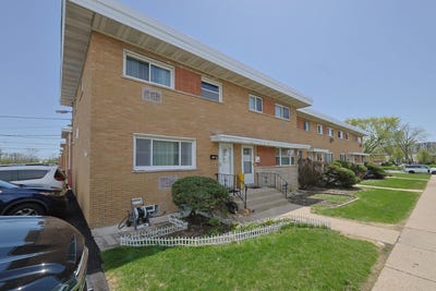 /international/us/8668-gregory-lane-des-plaines-il-110107615216/