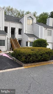 /international/us/204-michelle-court-newark-de-110107461570/