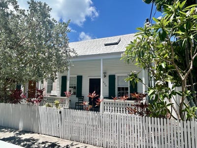 /international/us/606-grinnell-street-key-west-fl-110108120507/