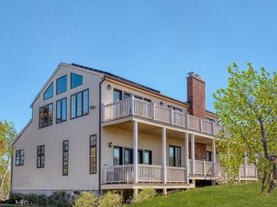 /international/us/3-farrington-road-montauk-ny-110095728013/