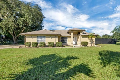 /international/us/302-n-webb-road-plant-city-fl-110120533550/