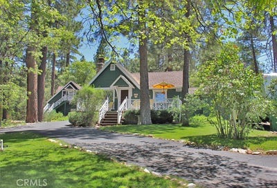 /international/us/41191-pennsylvania-avenue-big-bear-lake-ca-110098462148/
