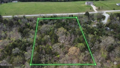 /international/us/wellington-parkway-kirbyville-mo-110109551155/