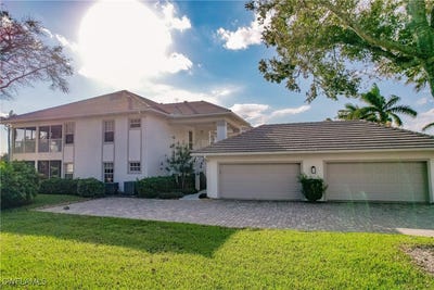/international/us/8251-grand-palm-drive-unit-1-estero-fl-110095441977/