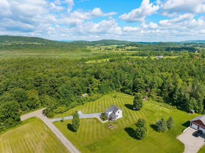 /international/us/11-doe-meadow-road-monkton-vt-110109036467/