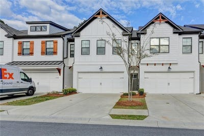 /international/us/207-n-auburn-landing-place-auburn-ga-110107071699/